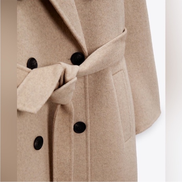 Oversized double breasted wool trench coat - Picture 3 of 11